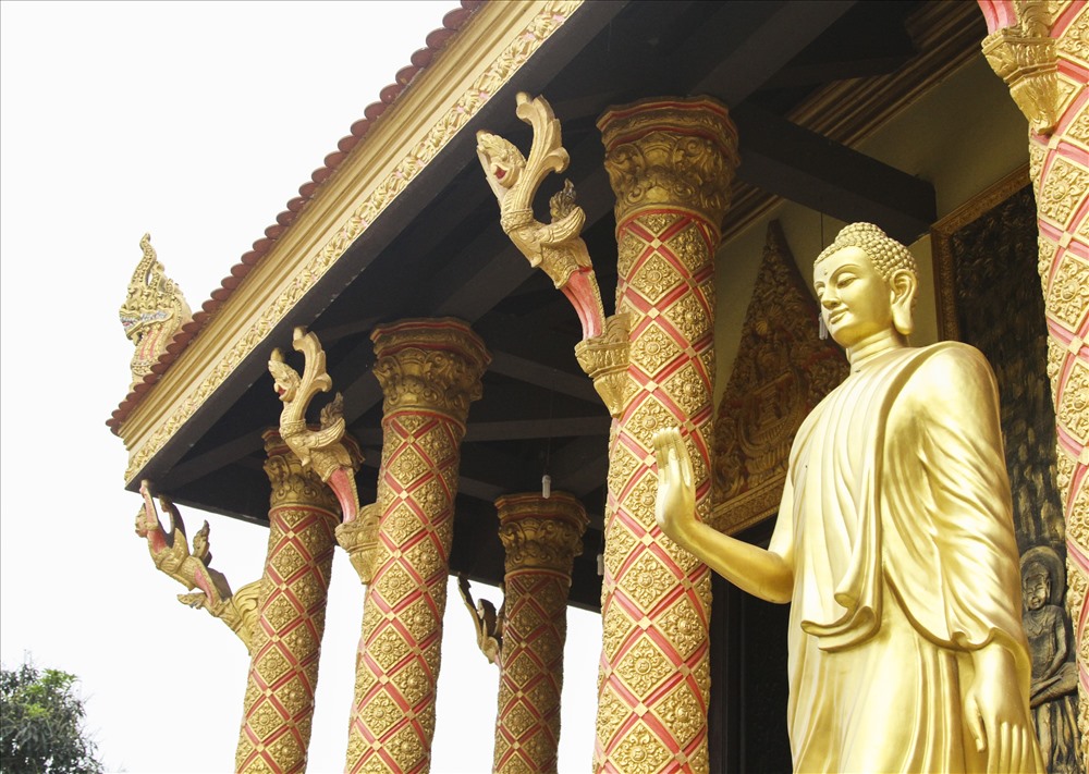 Hệ mái độc đáo của chùa Khmer